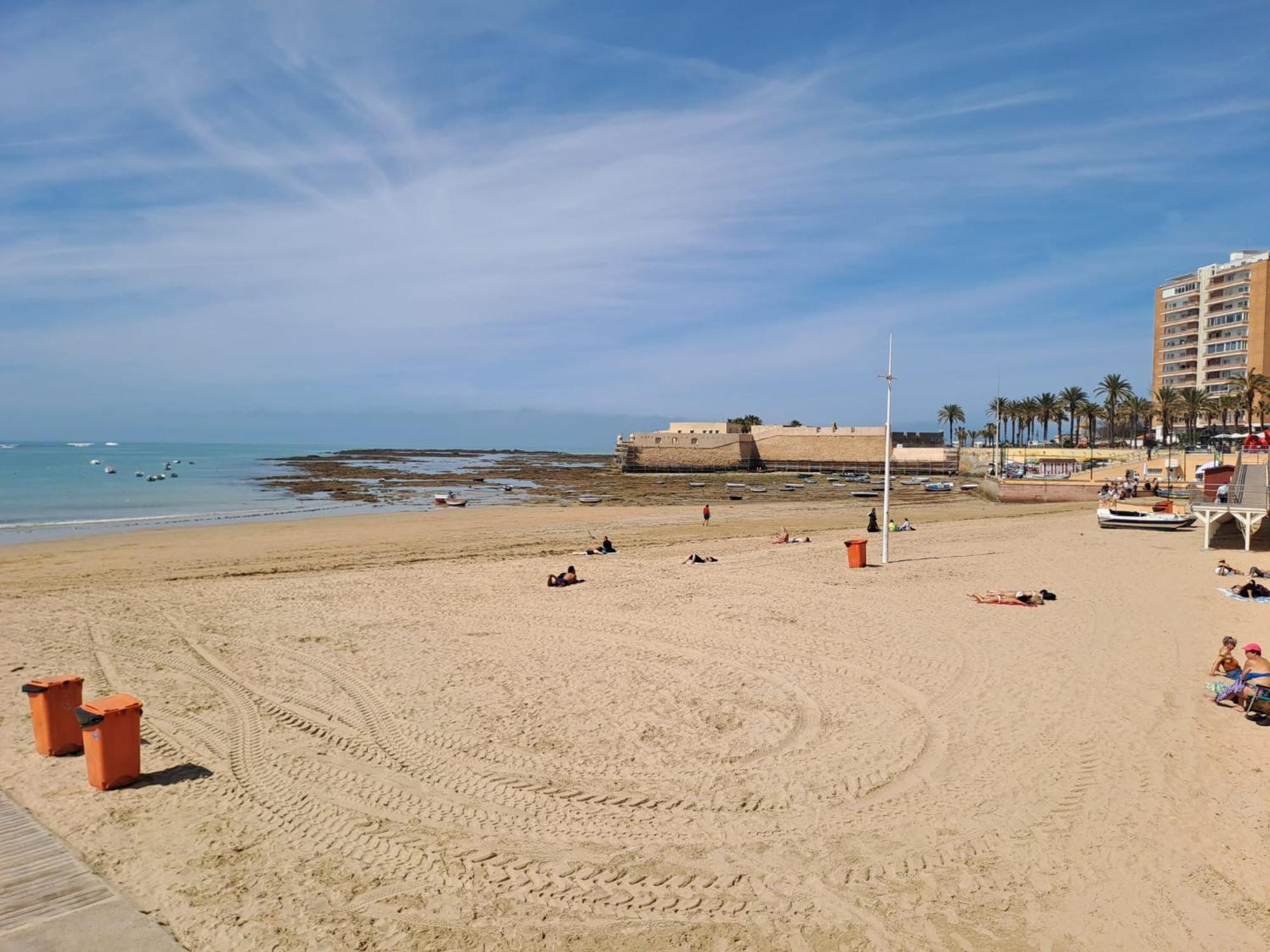 Apartamento Compartido Hab Privadas Playa De La Caleta Cadiz Luaran gambar