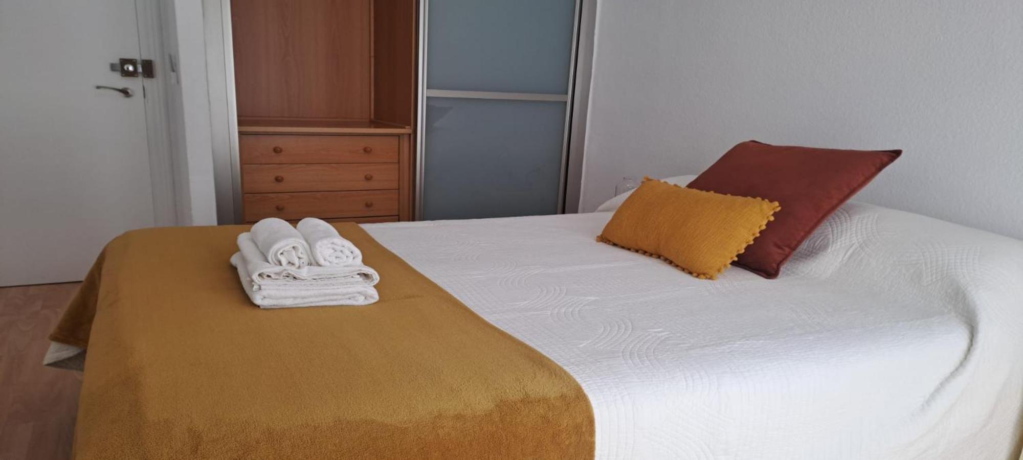 Apartamento Compartido Hab Privadas Playa De La Caleta Cadiz Luaran gambar